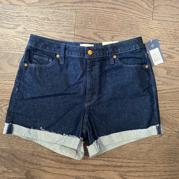 NWT Universal Thread Vintage Midi Jean Shorts - Size 8/29 - Picture 1 of 4